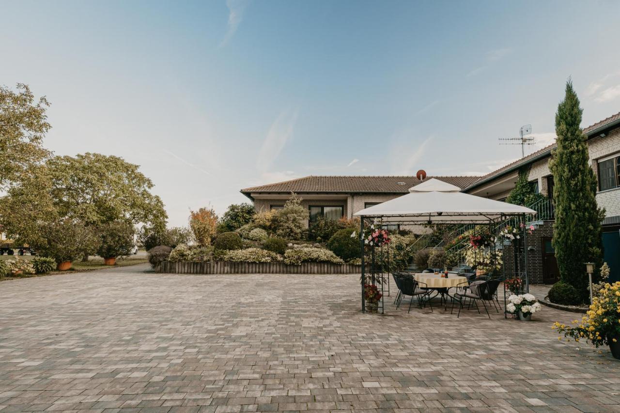 Weingut U. Gaestehaus Vogt-Fehlinger Biebelsheim Ngoại thất bức ảnh