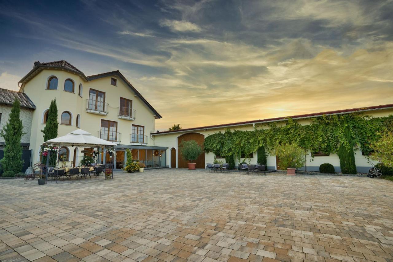 Weingut U. Gaestehaus Vogt-Fehlinger Biebelsheim Ngoại thất bức ảnh